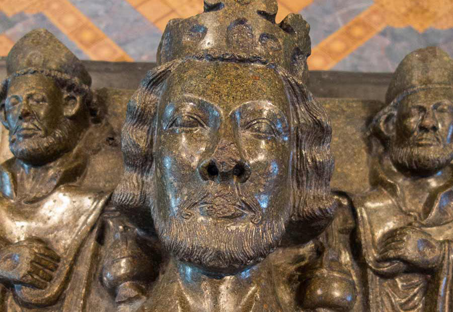 Head of King John from his tomb in Worcester Cathedral.  Image © David Gee.