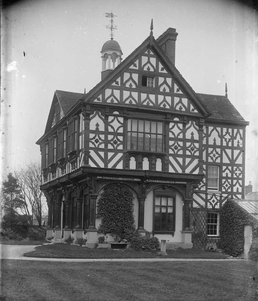The Market House as a private residence, called Grange Court. © Herefordshire Museum Service.